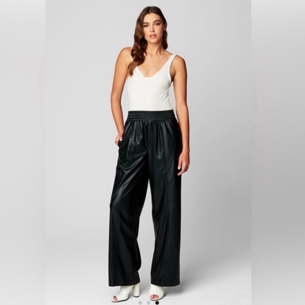 Blank NYC "Off The Record" Faux Leather Wide Leg Pant NWT - Picture 2 of 8